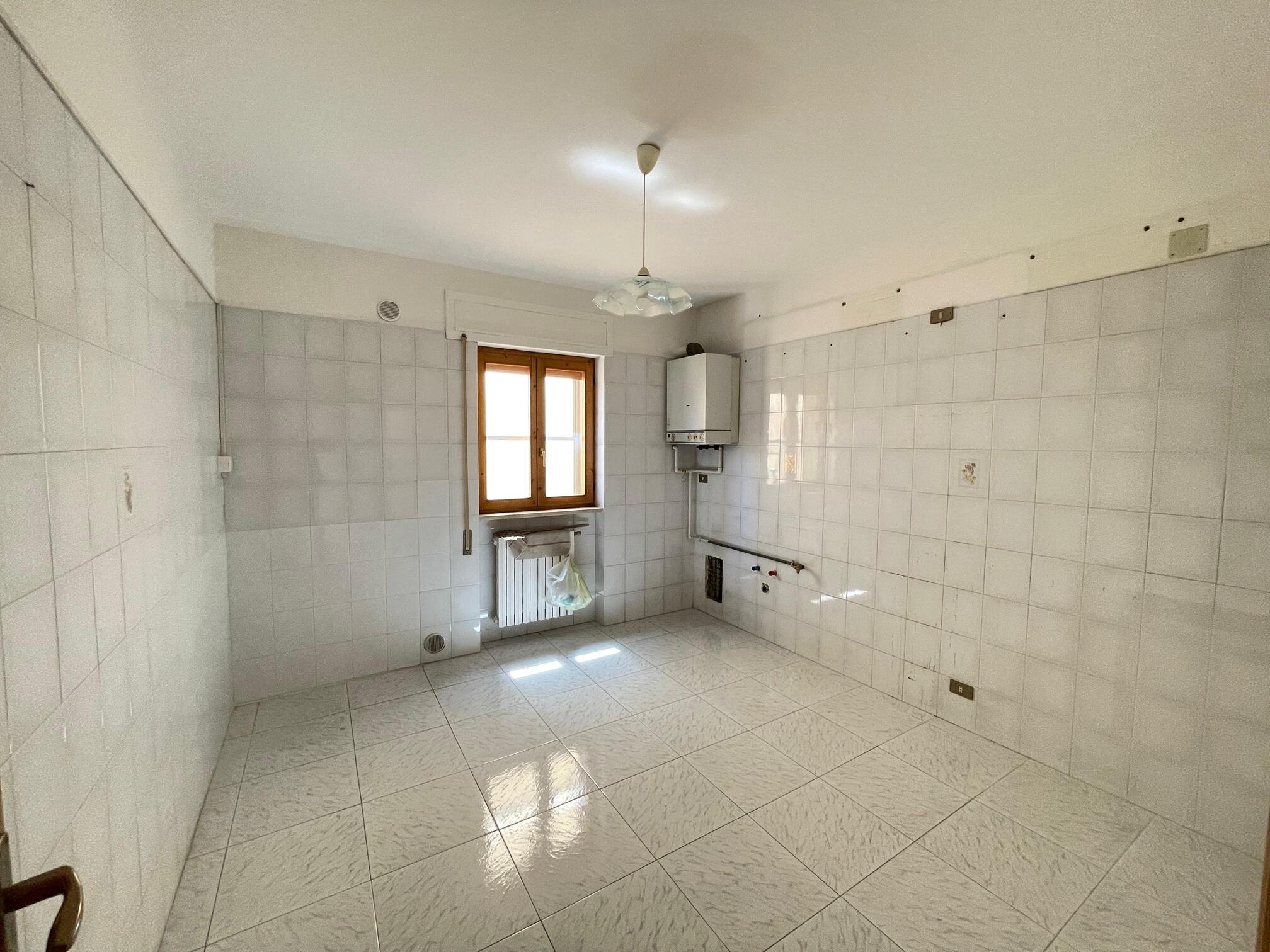 APPARTAMENTO ZONA POGGIO GINOSA