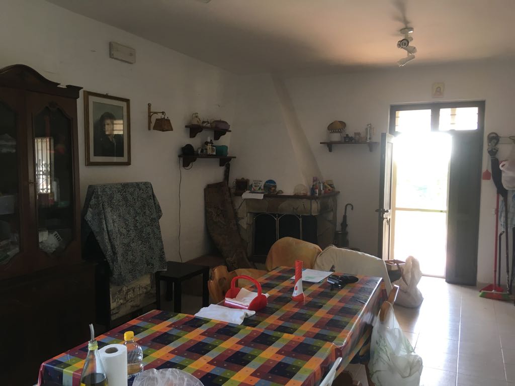 TERRENO AGRICOLO CON DEPOSITO – GINOSA