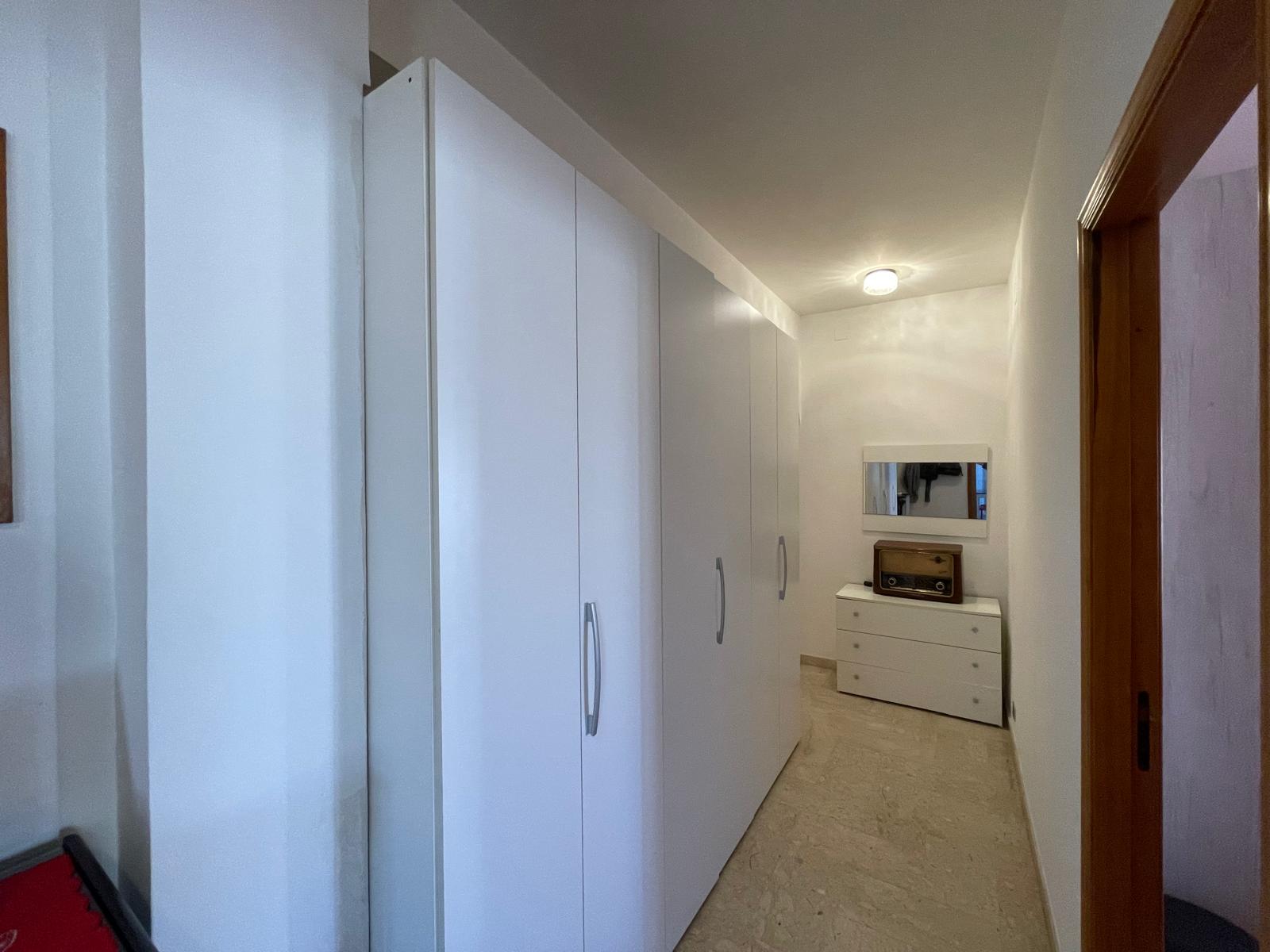 APPARTAMENTO CON BOX ZONA POGGIO