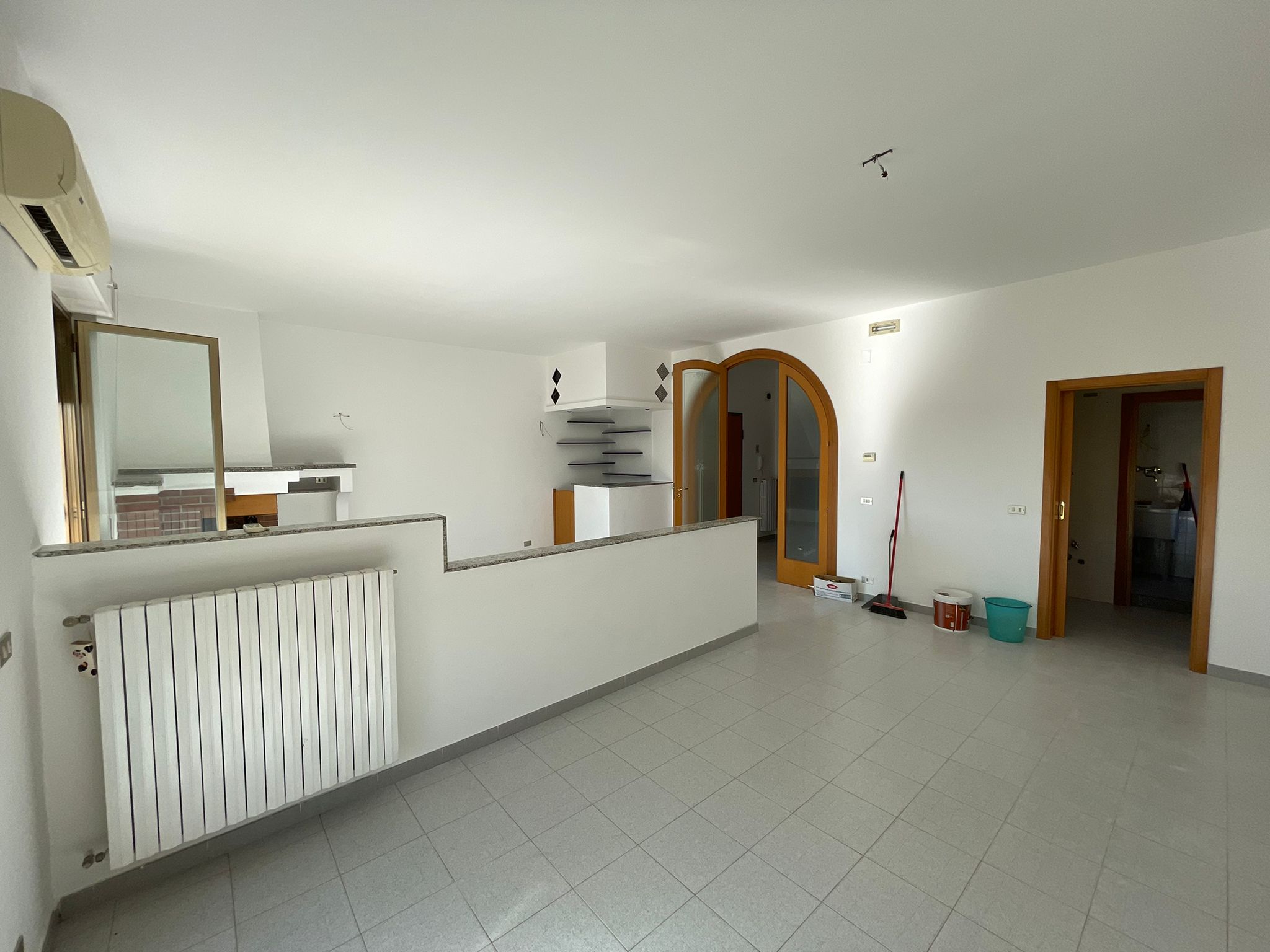 APPARTAMENTO IN PERIFERIA GINOSA