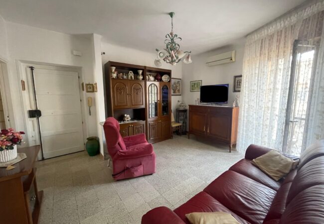 APPARTAMENTO ZONA POGGIO GINOSA