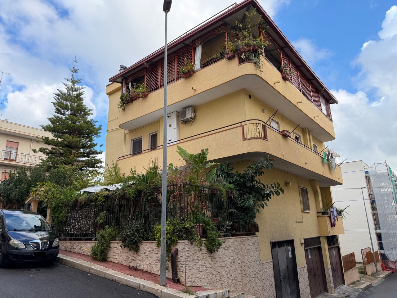 APPARTAMENTO CON GARAGE GINOSA