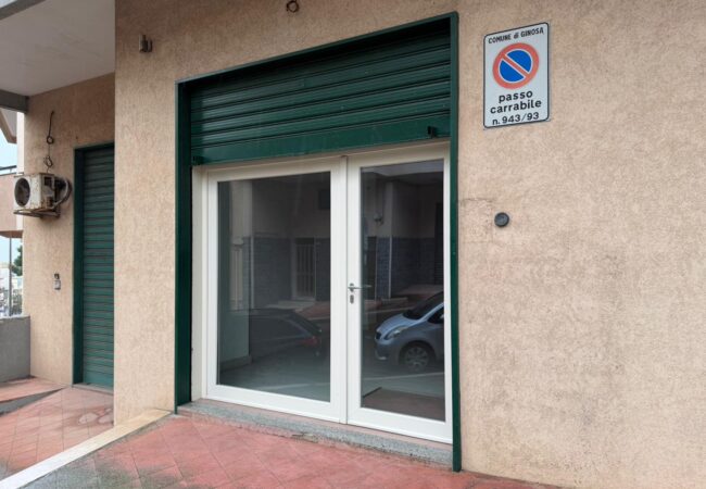 LOCALE COMMERCIALE GINOSA