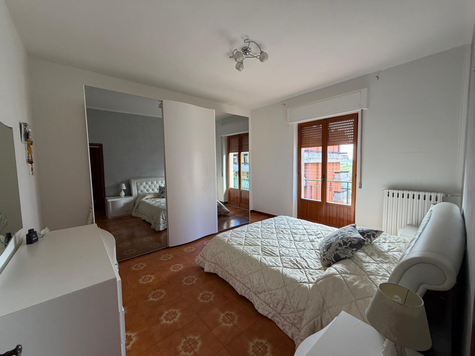 APPARTAMENTO GINOSA VIA CURIEL