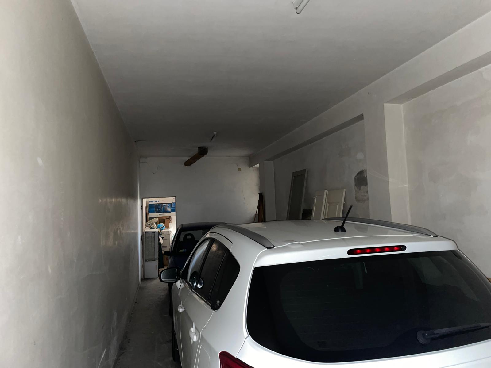 APPARTAMENTO E GARAGE ZONA CENTRO GINOSA