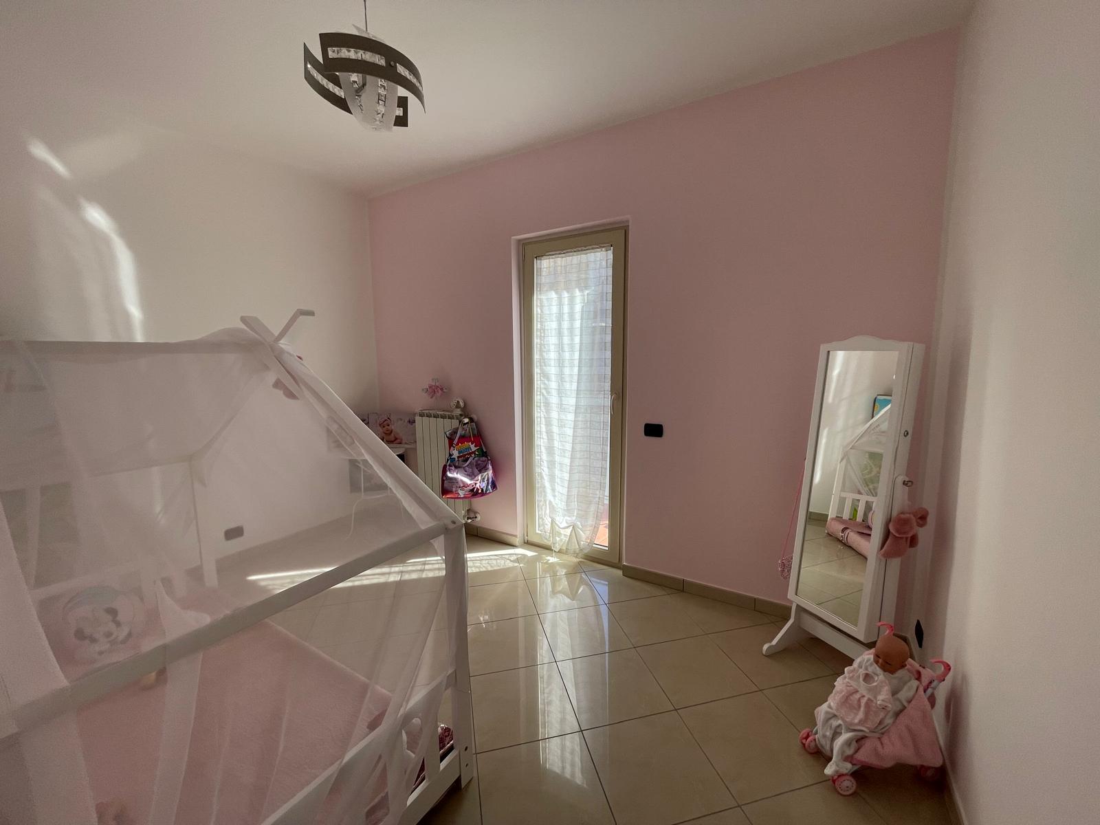 APPARTAMENTO CON BOX AUTO ZONA POGGIO