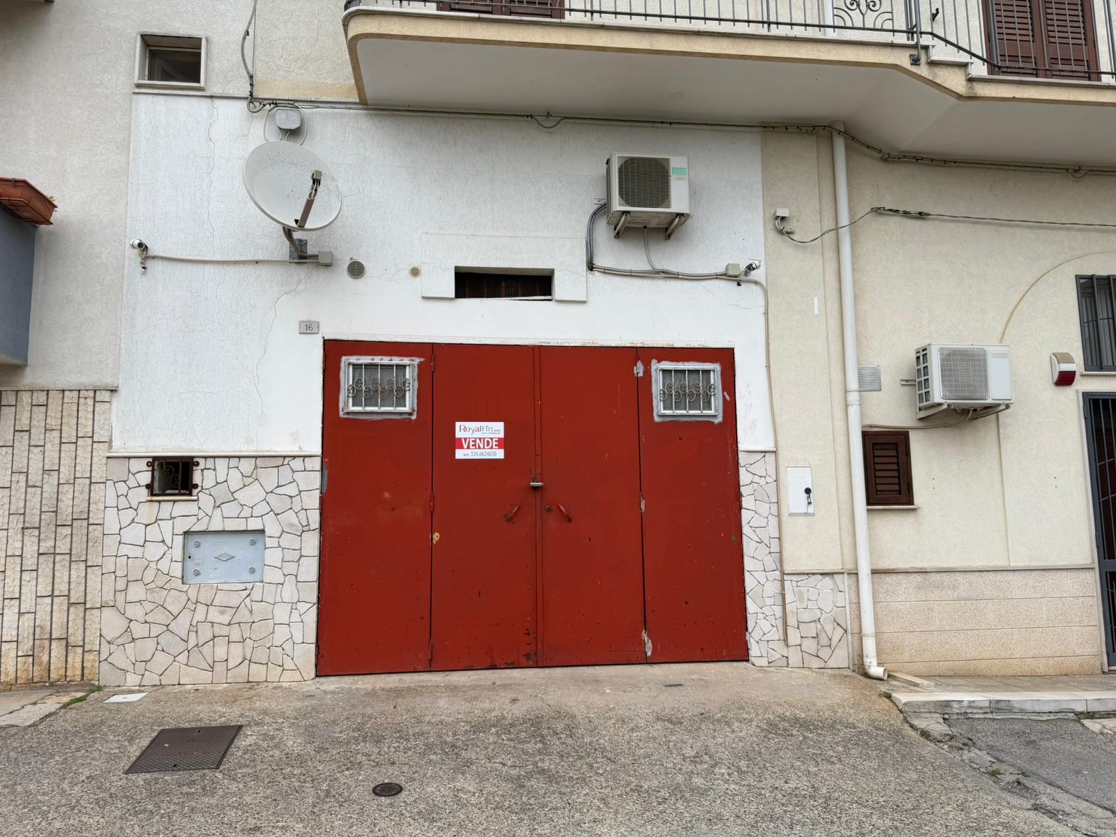 GARAGE ZONA CENTRO GINOSA