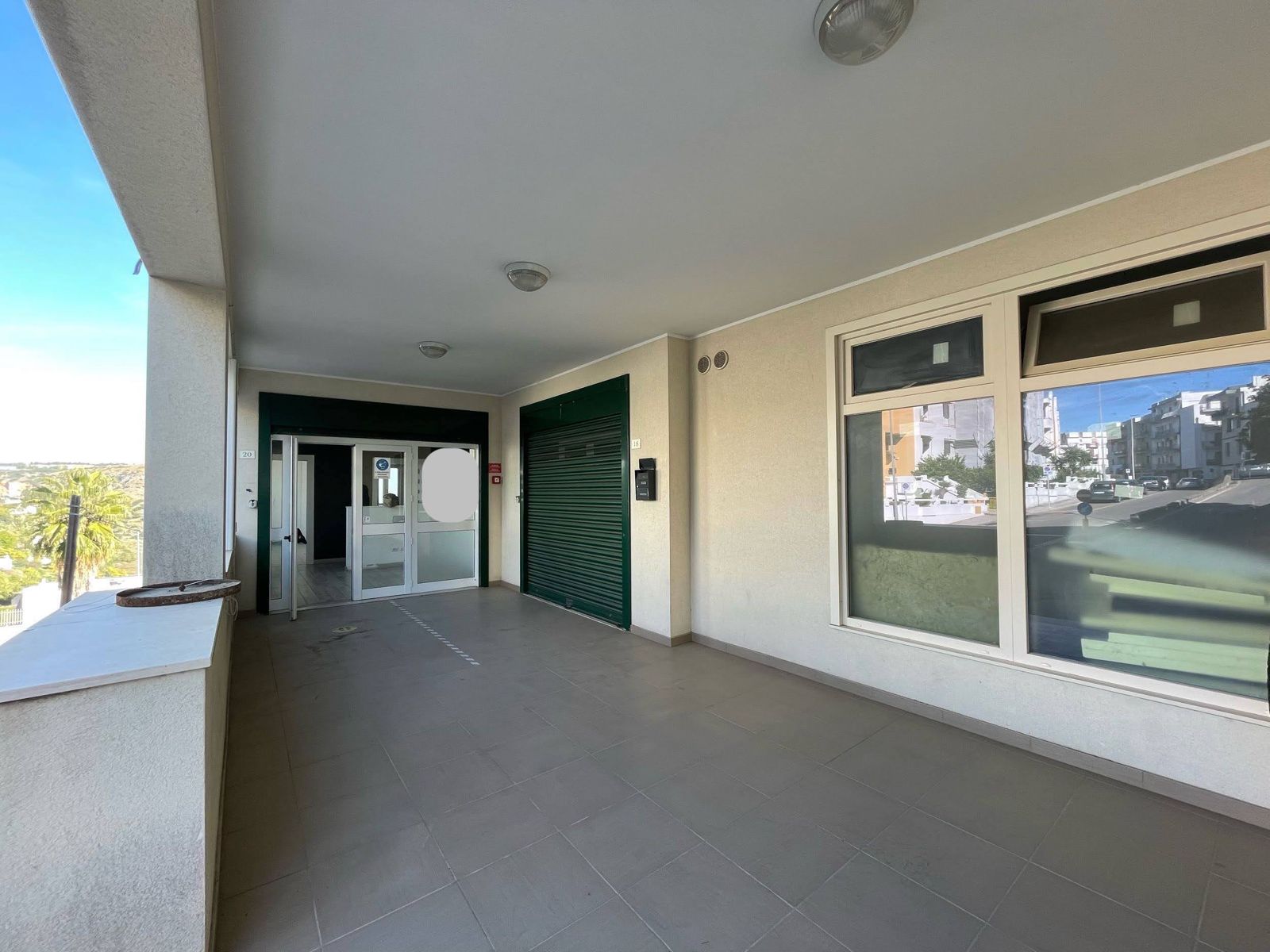 IMMOBILE AD USO PALESTRA, UFFICIO O COMMERCIALE – GINOSA