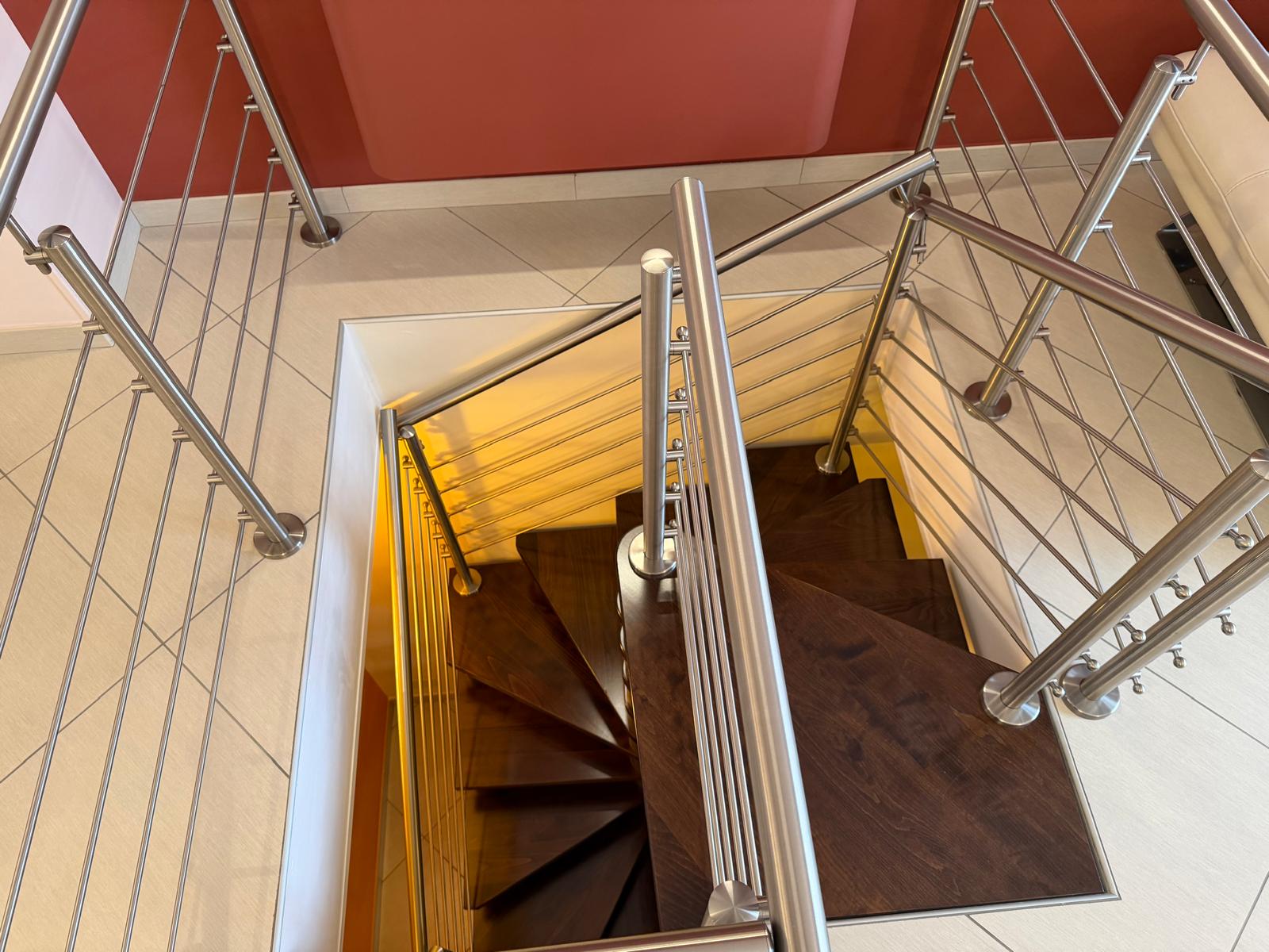 APPARTAMENTO CON GARAGE E TAVERNETTA GINOSA