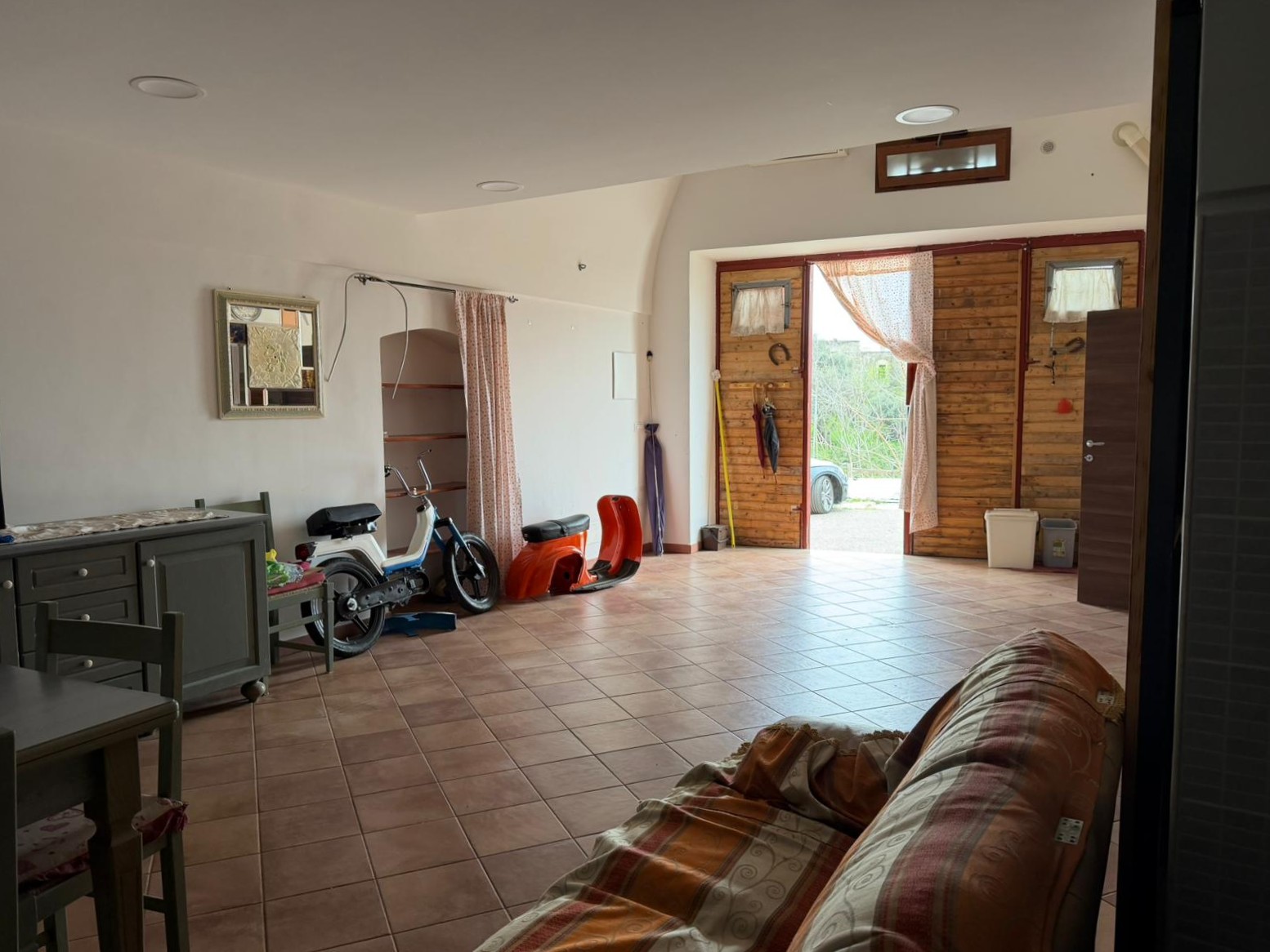 GARAGE ZONA CENTRO GINOSA