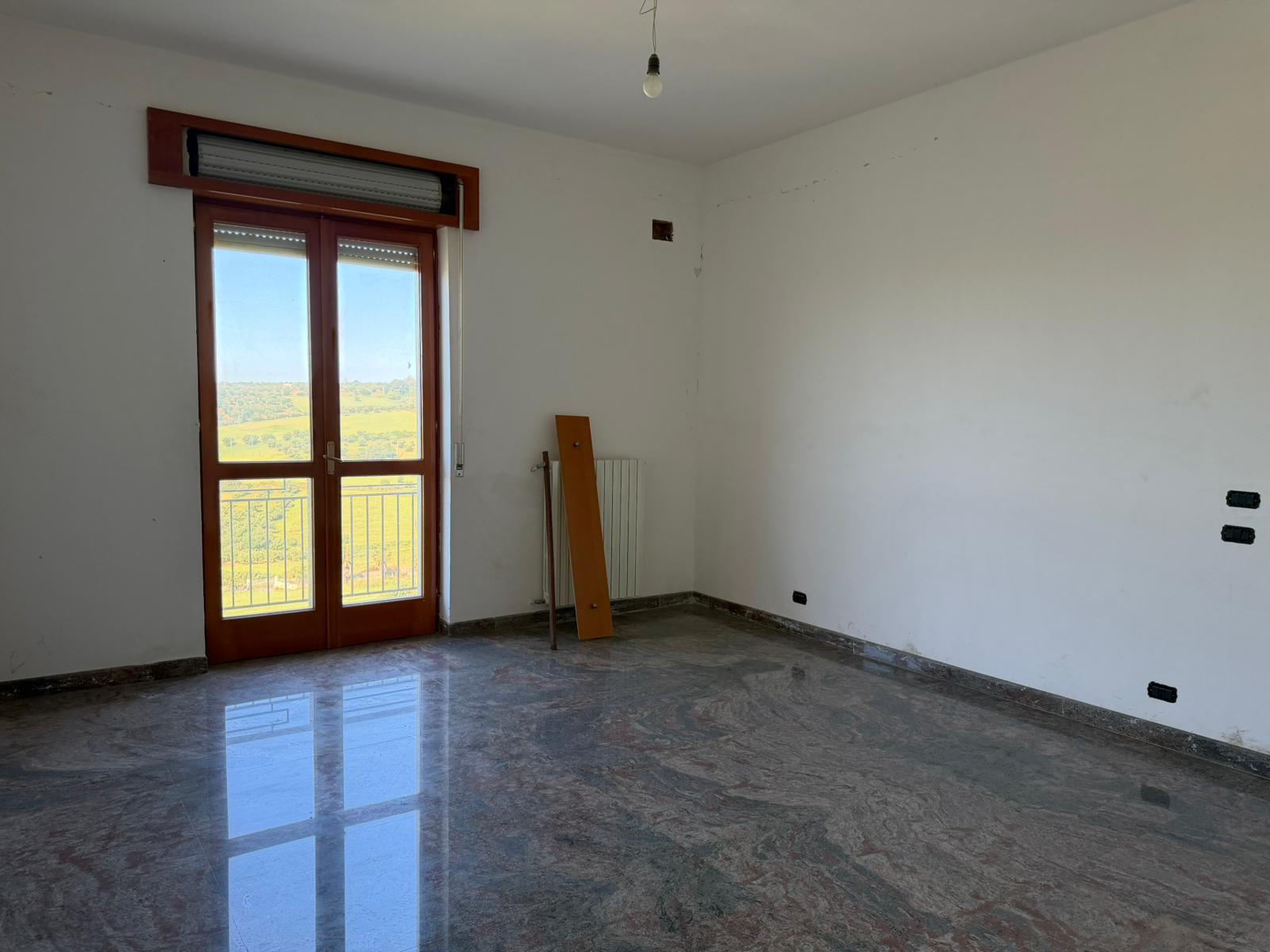 APPARTAMENTO CON GARAGE GINOSA