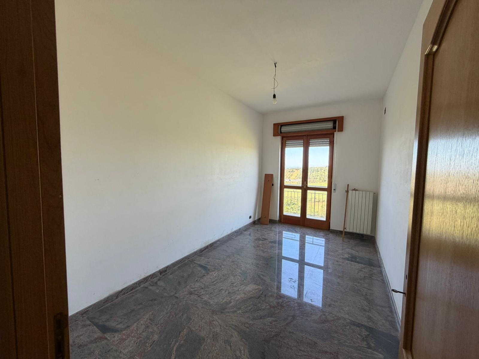 APPARTAMENTO CON GARAGE GINOSA