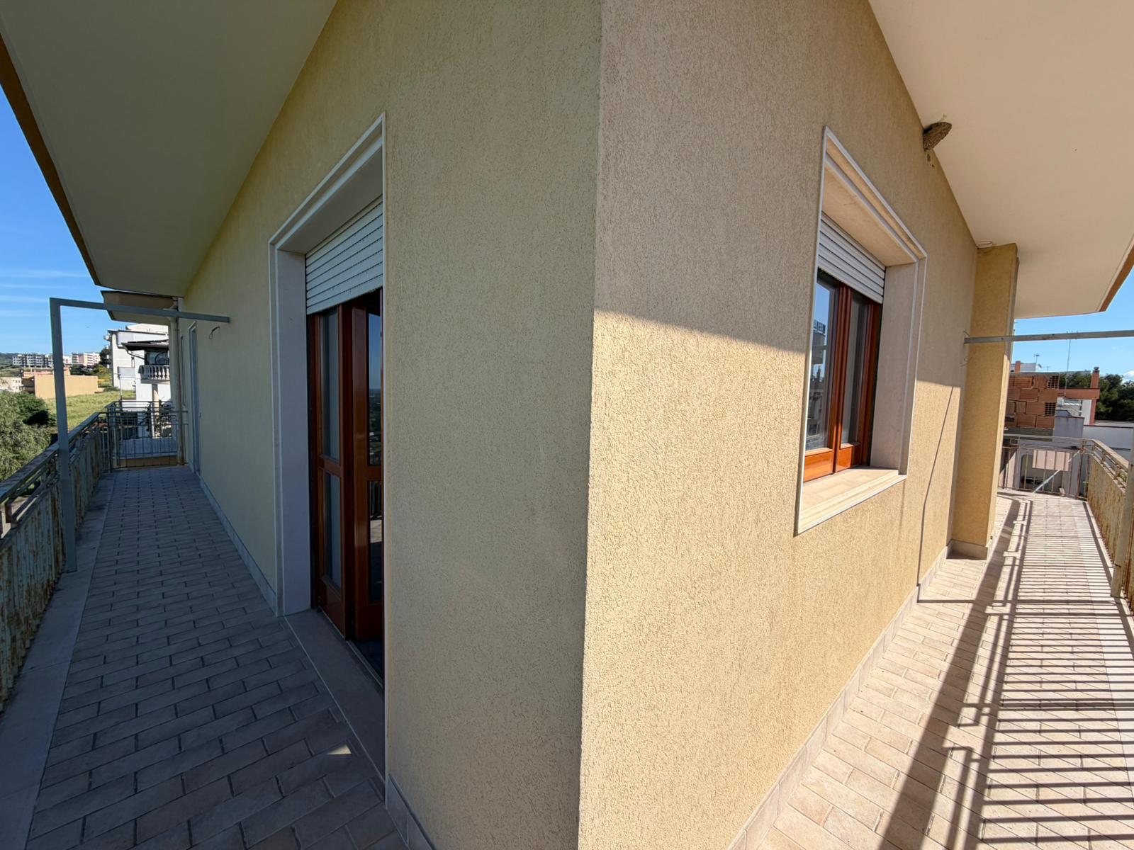 APPARTAMENTO CON GARAGE GINOSA