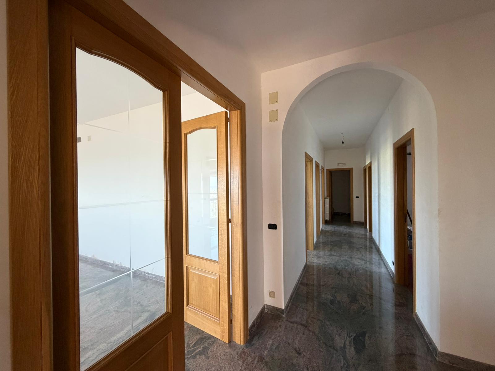 APPARTAMENTO CON GARAGE GINOSA