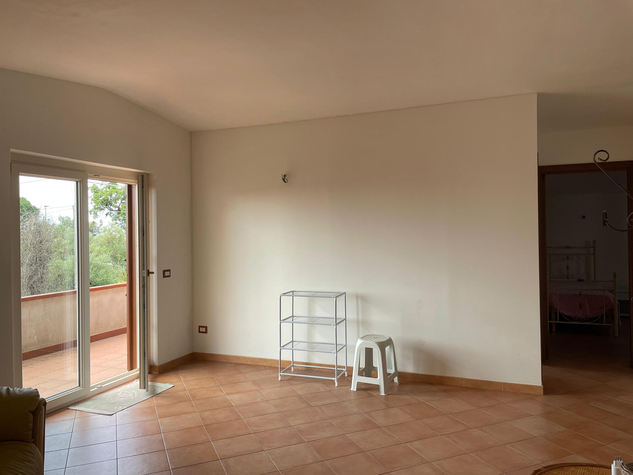 VILLA IN PERIFERIA A GINOSA