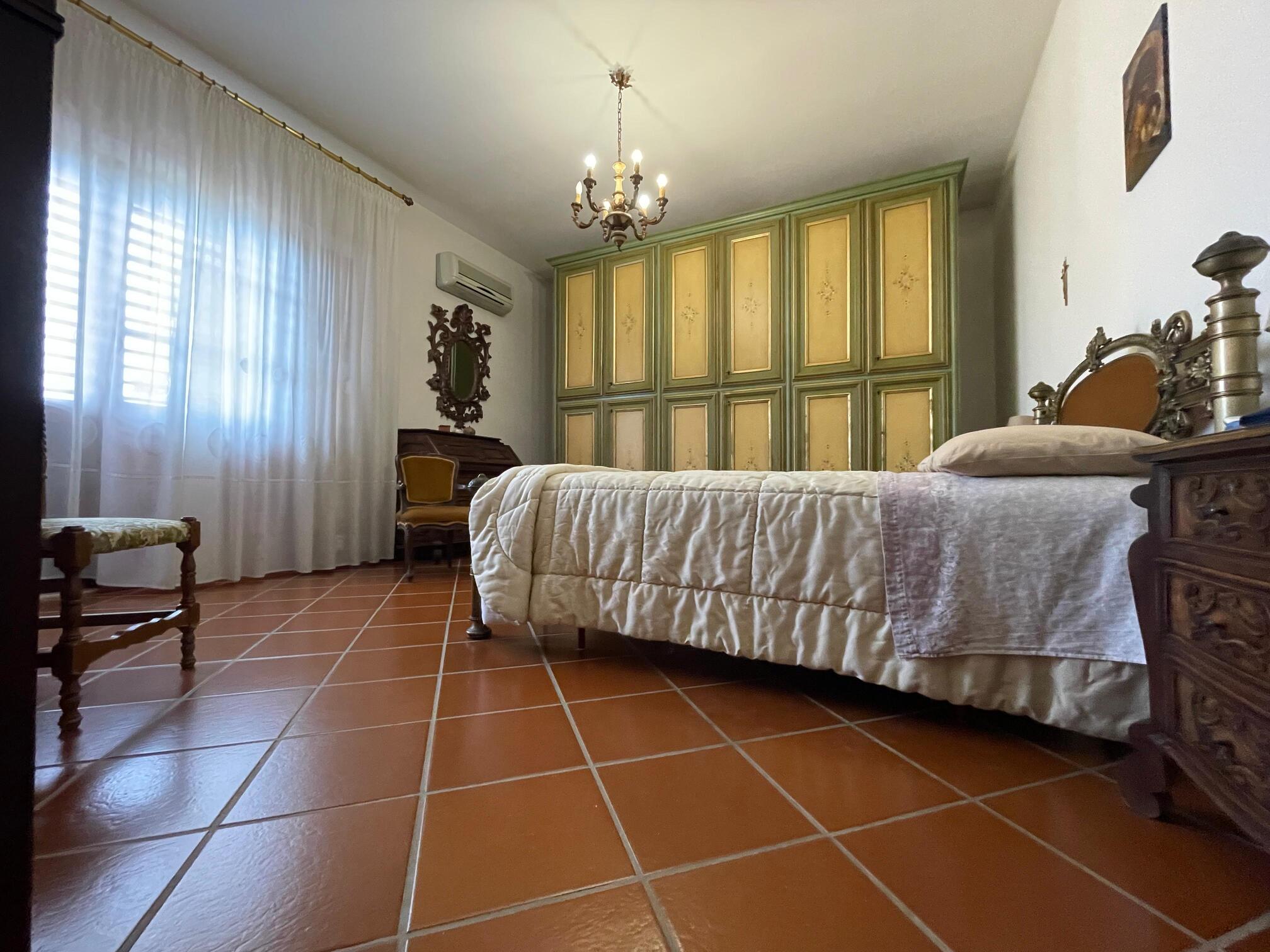 VILLA IN PERIFERIA A GINOSA