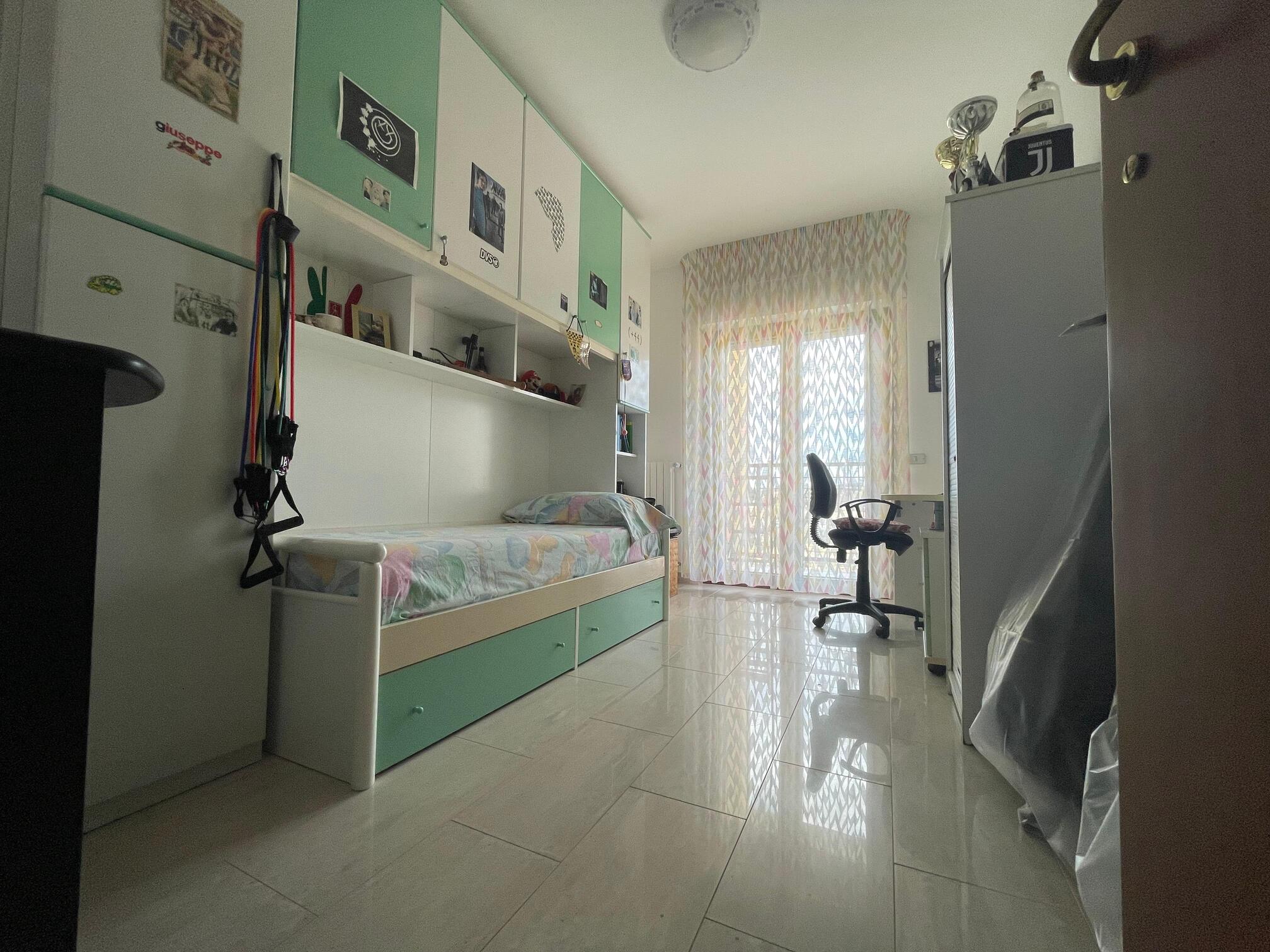 APPARTAMENTO CON ASCENSORE E BOX GINOSA