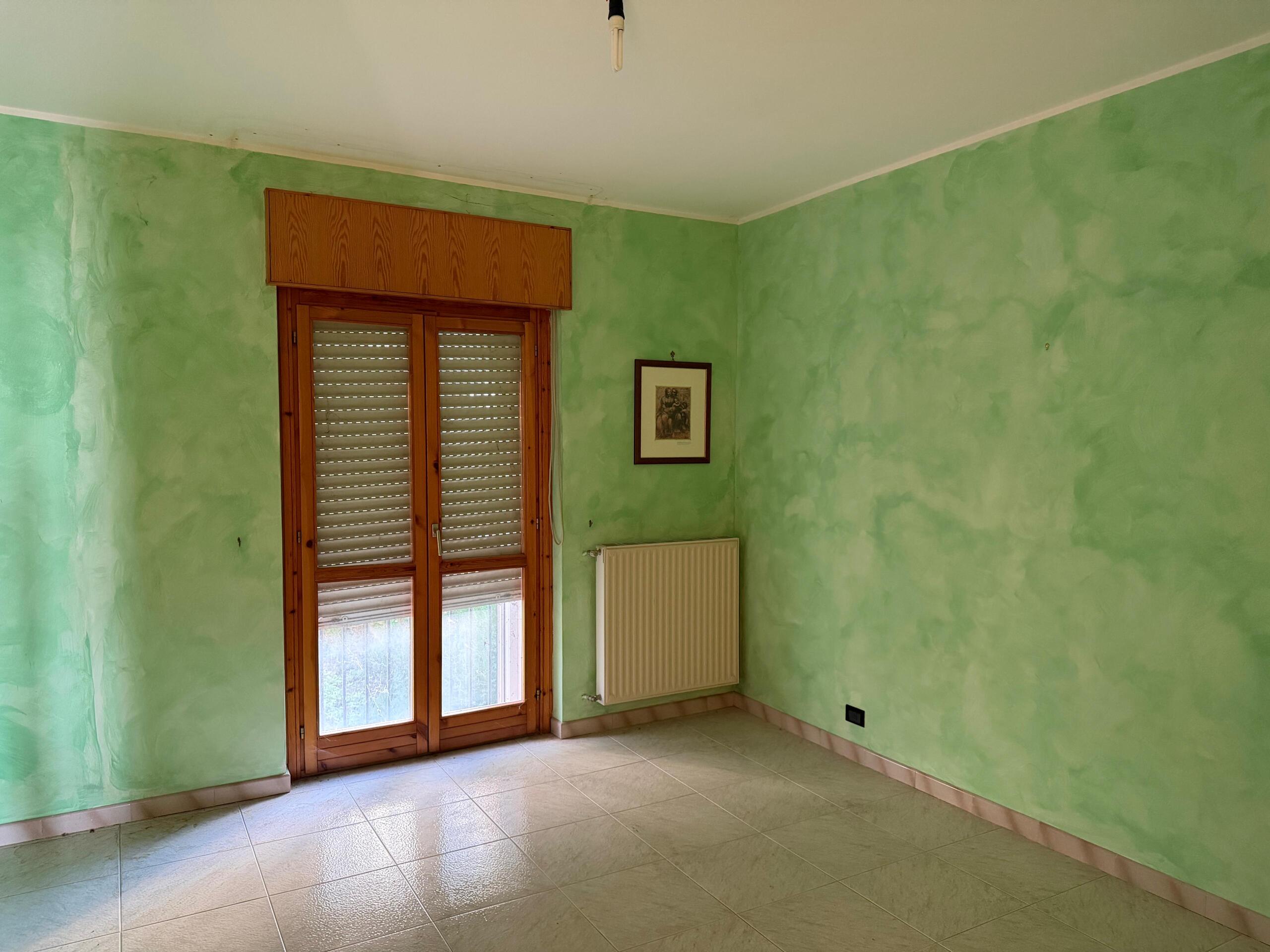 APPARTAMENTO CON BOX AUTO GINOSA