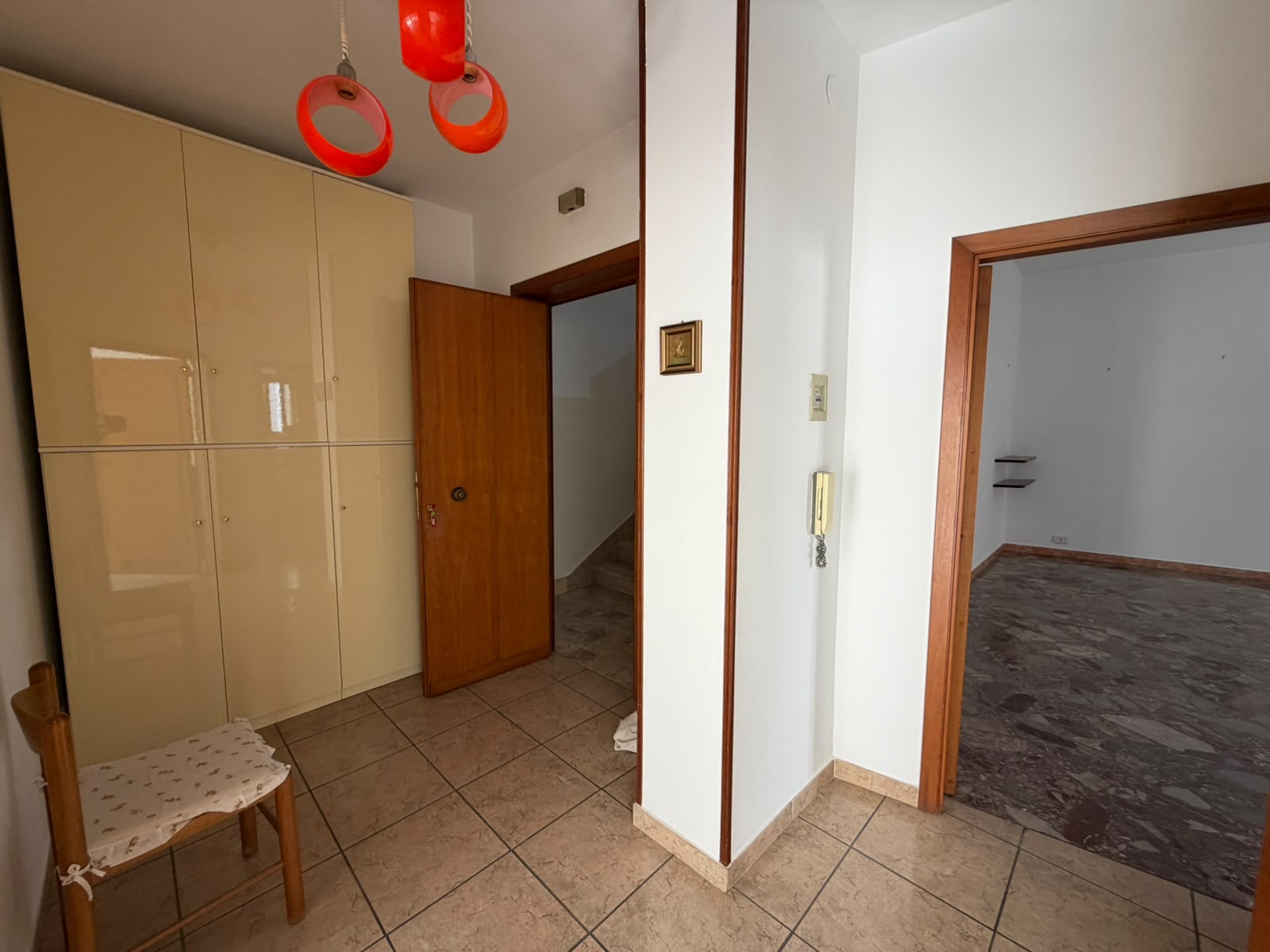 APPARTAMENTO – DEPOSITO E TERRAZZA IN STABILE BIFAMILIARE